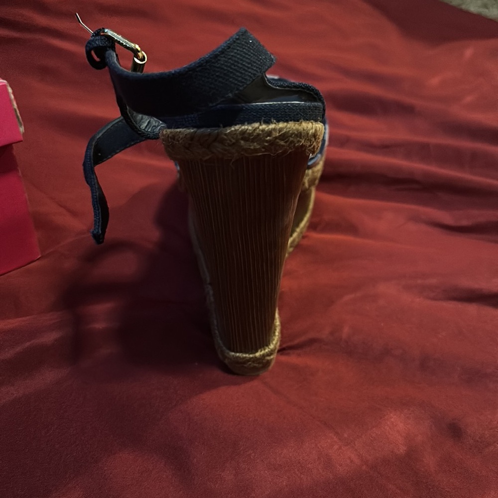 Never Been Worn Size 9 Navy Multi Color Wedges. - image 3